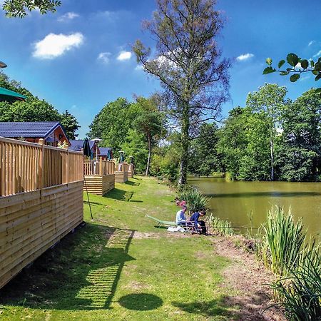 Upton Lakes Lodges Cullompton Luaran gambar
