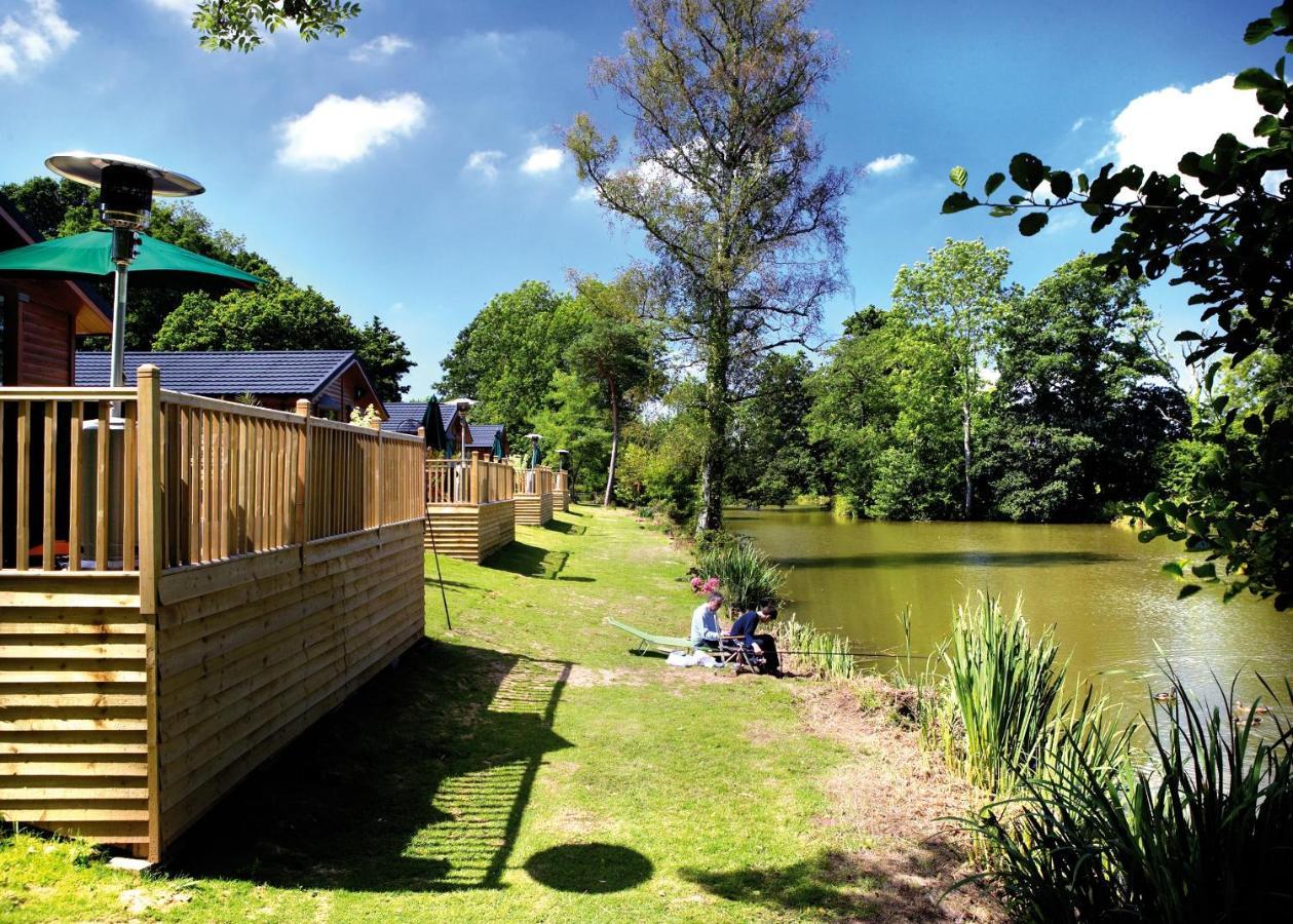 Upton Lakes Lodges Cullompton Luaran gambar