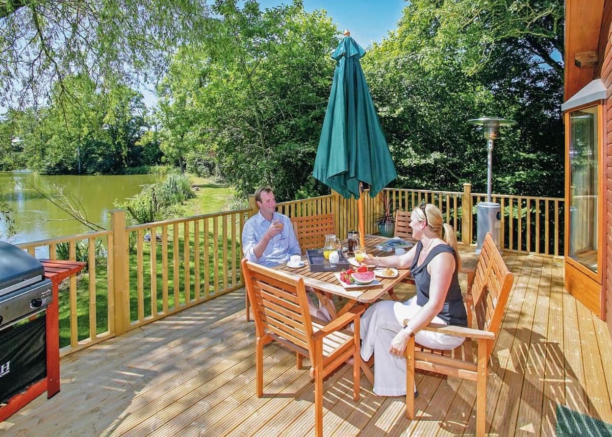 Upton Lakes Lodges Cullompton Luaran gambar